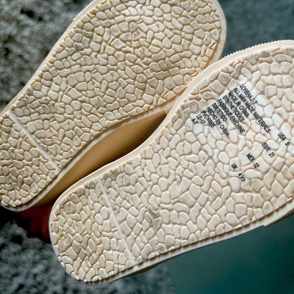 Michael Kors Infant sneakers - Picture 4 of 5